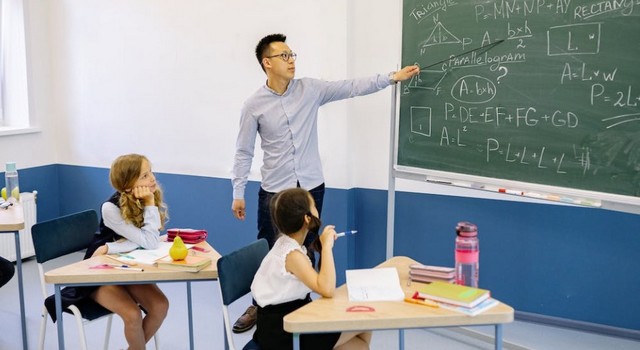 Australian teachers dissatisfied
